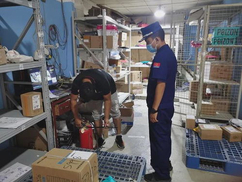 貢山消防積極開展轄區(qū)快遞行業(yè)消防安全檢查