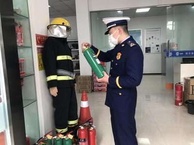 河?xùn)|消防救援大隊(duì)積極開(kāi)展&ldquo;3.15&rdquo;消防產(chǎn)品質(zhì)量監(jiān)督檢查工作