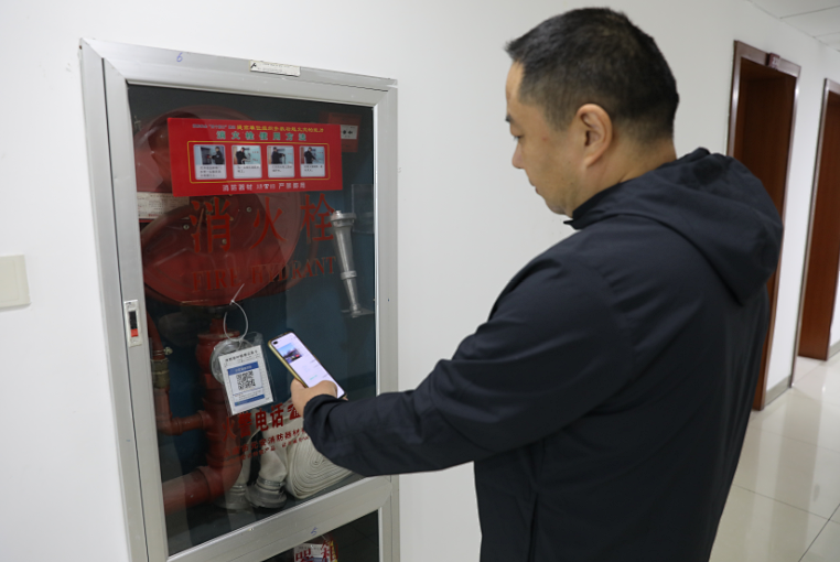 數字化管理又出&ldquo;新招&rdquo;,臺州公交為消防設施發電子&ldquo;身份證&rdquo;